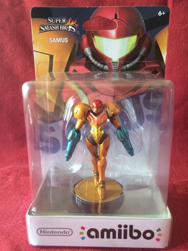 Köp Samus-Amiibo med två vapenarmar för 7000 kronor