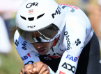 Den ecuadorianske cyklisten Jhonatan Narv&aacute;ez fullbordar hattricket i Giro d'Italia medan Eulalio fortfarande leder