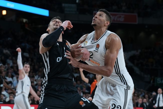 Real Madrid och Paris slåss om en playoff-plats i Euroleague-play-ins