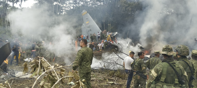 Colombiansk militärflygolycka dödar 66 personer