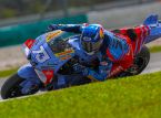 &Aacute;lex M&aacute;rquez r&aring;kar ut f&ouml;r en brutal olycka i en katalansk GP och genomg&aring;r operation med brutet nyckelben