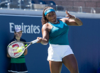 Hailey Baptiste r&auml;ddar sex matchbollar och chockar Aryna Sabalenka i Madrid