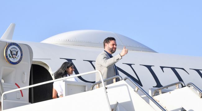 JD Vance betonar icke-inblandning mitt i spänningarna mellan Indien och Pakistan