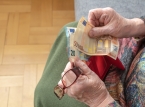Europ&eacute;er fruktar att statliga pensioner &auml;r oh&aring;llbara men avvisar reformalternativ, visar en unders&ouml;kning
