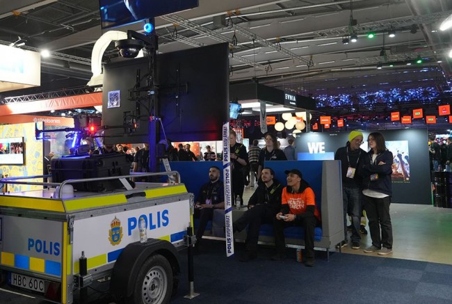 Svensk polis tar plats i spelvärlden - planerar starta eget konto på Twitch