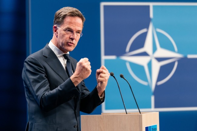 Rutte säger att Trump "gör rätt saker för NATO" genom att uppmuntra högre försvarsutgifter