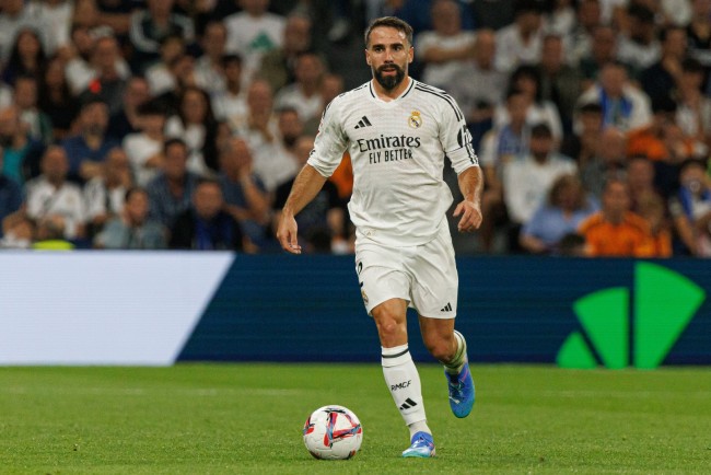 Real Madrids kapten Carvajal lider av en ny skada en dag efter att ha återvänt till El Clásico