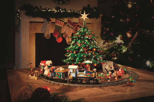 Lego får ett hopp på julen genom att tillkännage två nya festliga set
