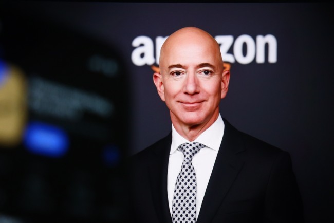 Jeff Bezos ska medleda AI-startup i sin första operativa roll sedan Amazon