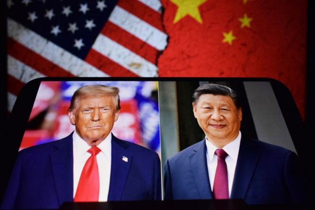 Donald Trump ska resa till Kina denna vecka för att söka medling i konflikten med Iran