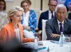 EU v&auml;lkomnar eldupph&ouml;r mellan USA och Iran, men kr&auml;ver en varaktig diplomatisk l&ouml;sning: "Ett steg tillbaka fr&aring;n avgrunden"