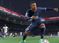 Sam Kerr och Kylian Mbappé frontar FIFA 23 Ultimate Edition-omslaget