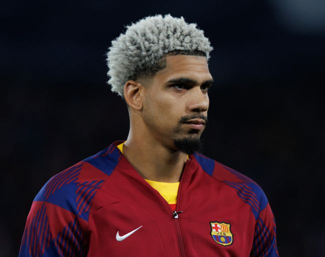 Barças kapten Ronald Araújo bad om en tillfällig frånvaro för att återhämta sig från ångest efter kritiken