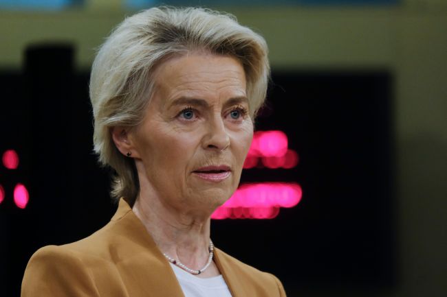 Ursula von der Leyen varnar för globala konsekvenser om Ukraina misslyckas