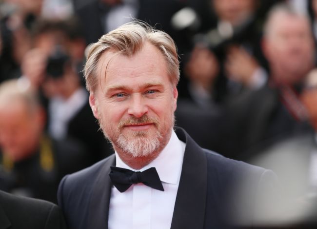 Christopher Nolan letar efter rätt idé till sin första skräckfilm