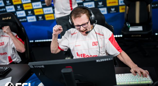 IEM Atlanta 2026: Team Vitality halkar och är på väg att åka ut
