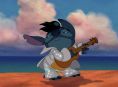 Lilo & Stitch lattjar på stranden i denna första teaser-trailer för spelfilmen
