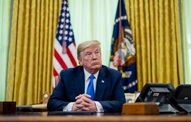 Trump kommer att underteckna en exekutiv order som förbjuder transsexuella kvinnliga idrottare från att tävla i damidrott