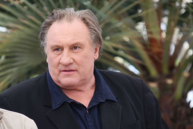 Gerard Depardieu dömd för sexuella övergrepp i domstol i Paris