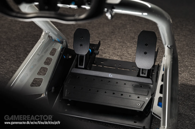 Logitech har utannonserat budget-rattbasen RS50