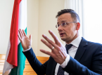 Den ungerska ministern erbj&ouml;d sig att skicka EU-dokument till Ryssland i ett l&auml;ckt ljudupptag
