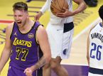 Luka Dončić h&aring;ller inte tillbaka i sin f&ouml;rsta Lakers-match mot Mavericks och sl&aring;r ett NBA-rekord i processen