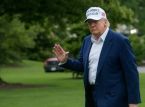 Trump varnar för att Putin eskalerar, överväger ytterligare sanktioner