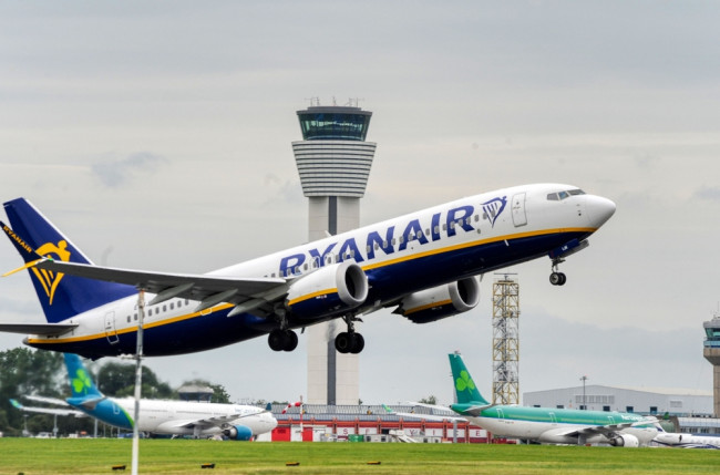 Ryanair öppen för att använda Starlink i framtiden trots Musk-fejden