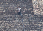 Uppeh&aring;ll: En man har &ouml;ppnat eld mot en grupp turister i Teotihuac&aacute;n, Mexiko, vilket har lett till att tv&aring; personer omkommit