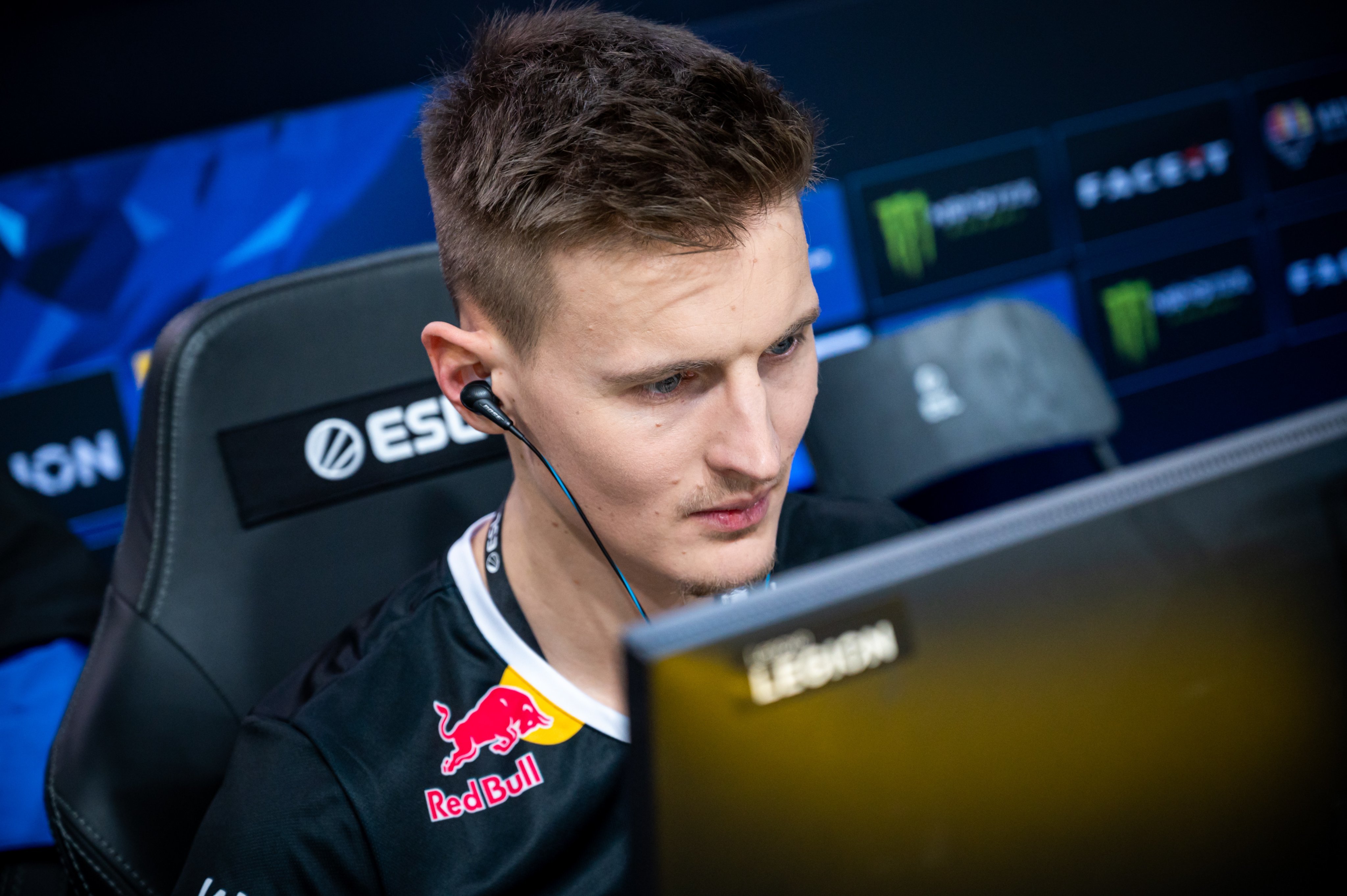 ENCE har bänkat en av sina CS:GO-stjärnor - Counter-Strike: Global ...