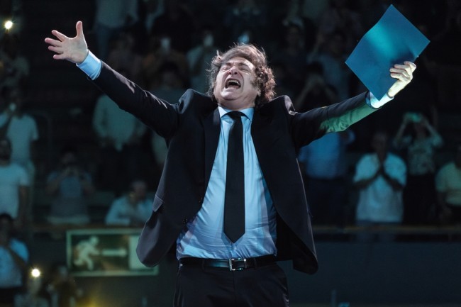 Milei sopar rent i Argentinas mellanårsval