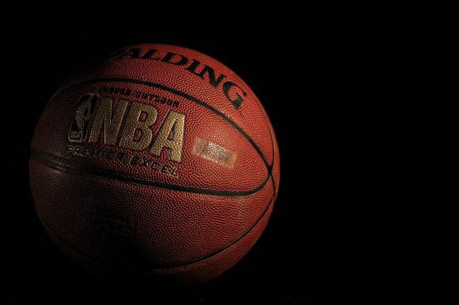 NBA-spelare förlorar 11,7 miljoner dollar efter en 25 matchers avstängning på grund av förbjudna substanser