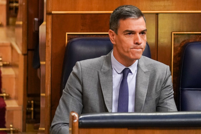 Spanien inleder utredning av X, Meta och TikTok kring AI-genererat missbruksinnehåll