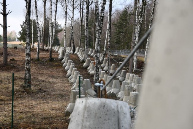 Polen planerar att lägga miljontals landminor längs sin östra gräns mot Ryssland och Vitryssland