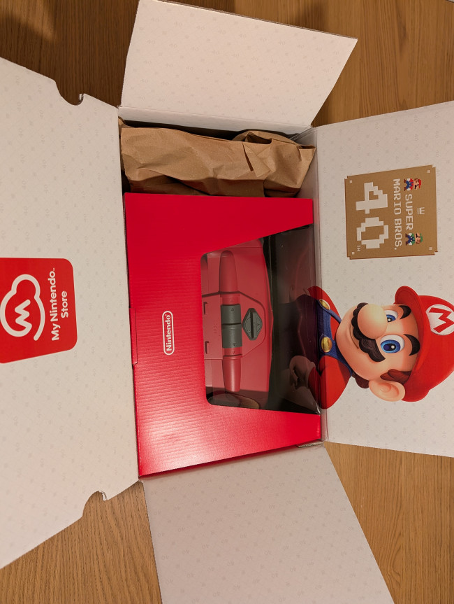 Vi packar upp och jämför: Så här ser Virtual Boy till Switch ut