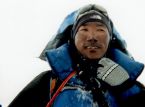 Sherpa Kami Rita slår sitt eget rekord som den person som har bestigit Mount Everest mest