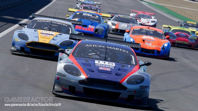 Kika in den kompletta billistan i Project Motor Racing