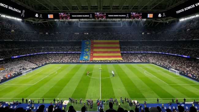 Real Madrid besöker Valencia ikväll: splittrade i en hård rivalitet, förenade i solidaritet