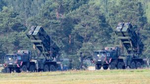 Trump lovar Patriot-missiler till Ukraina