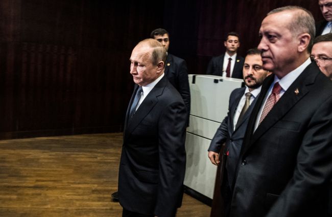 Putin och Erdogan uppmanar till diplomatisk väg i spänningarna mellan Israel och Iran