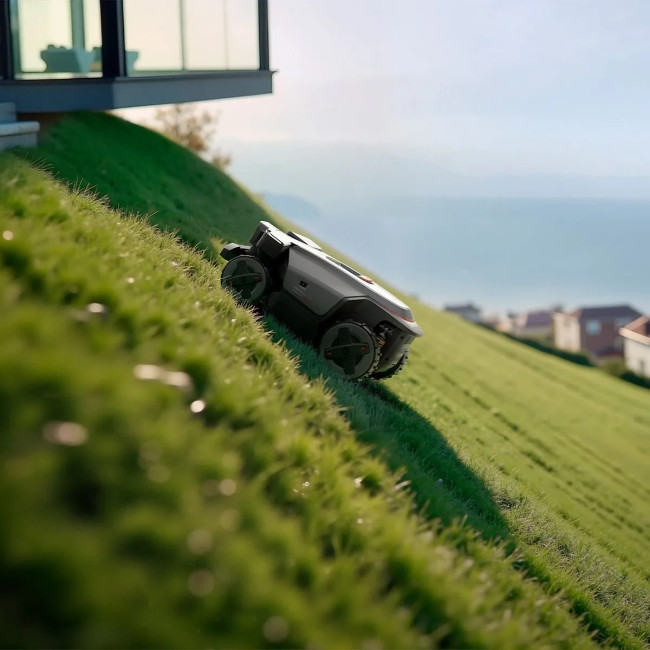 Roborock flyttar nu från vardagsrummet till gräsmattan