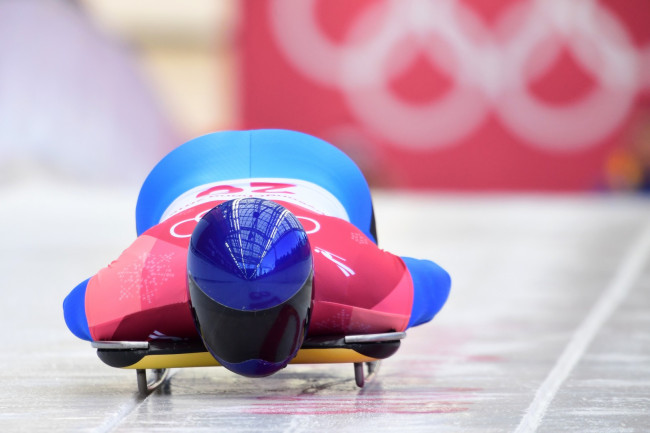 Ukrainska olympiska tävlingar riskerar diskvalificering genom att bära hjälm: "En medalj är värdelös jämfört med människors liv"
