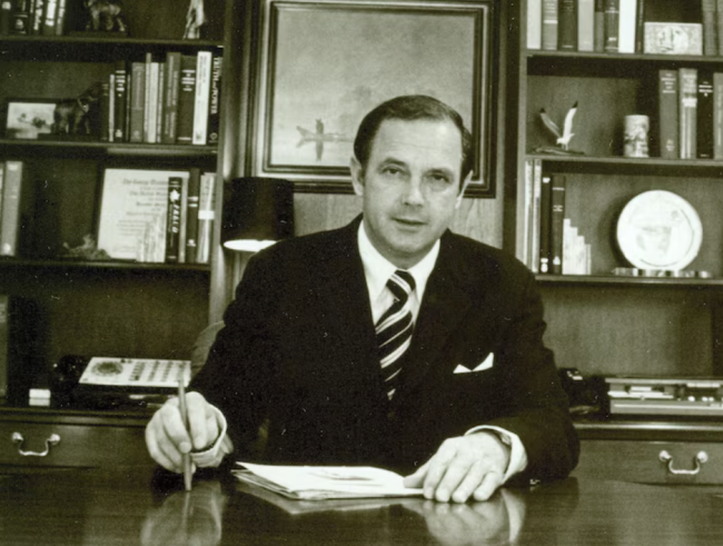 Alexander Butterfield avlider vid 99 års ålder