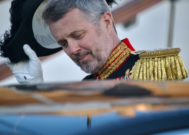 Danmarks kung Frederik besöker Grönland för att bekräfta enigheten i Trumps arktiska intresse