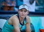 Elena Rybakina vägrade ta ett foto med WTA:s VD efter att ha slagit Sabalenka i finalen