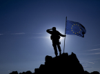 Europeiska allierade unders&ouml;ker en f&ouml;rsvarsinvesteringsbank f&ouml;r att &ouml;ka de gemensamma milit&auml;rutgifterna