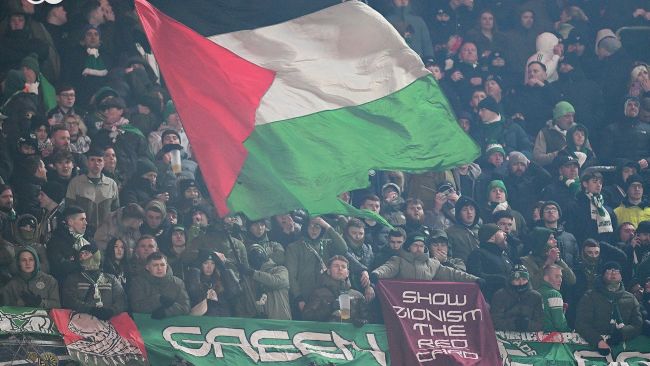 Celtic-fansen viftade med palestinska flaggor i München: "Visa sionismen rött kort"