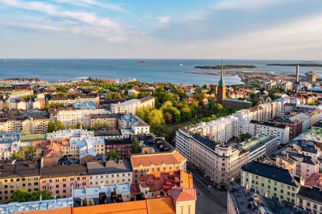Finland toppar den globala lyckorankningen för åttonde året i rad