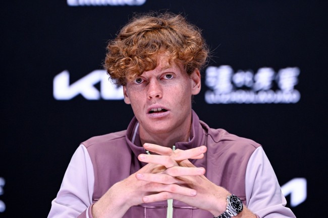 Jannik Sinner börjar försvara sin ATP Finals-titel mot Felix Auger-Aliassime idag