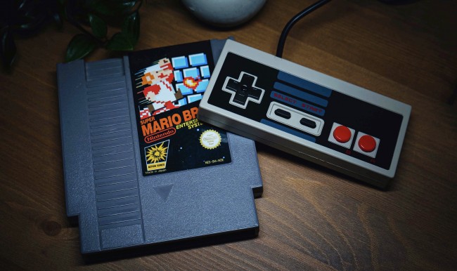 Mario hoppar fortfarande men mina barn håller i kontrollen